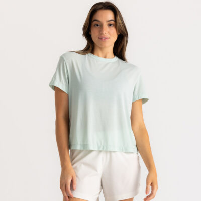 Women’s Elevate Lightweight Tee – Surf Spray